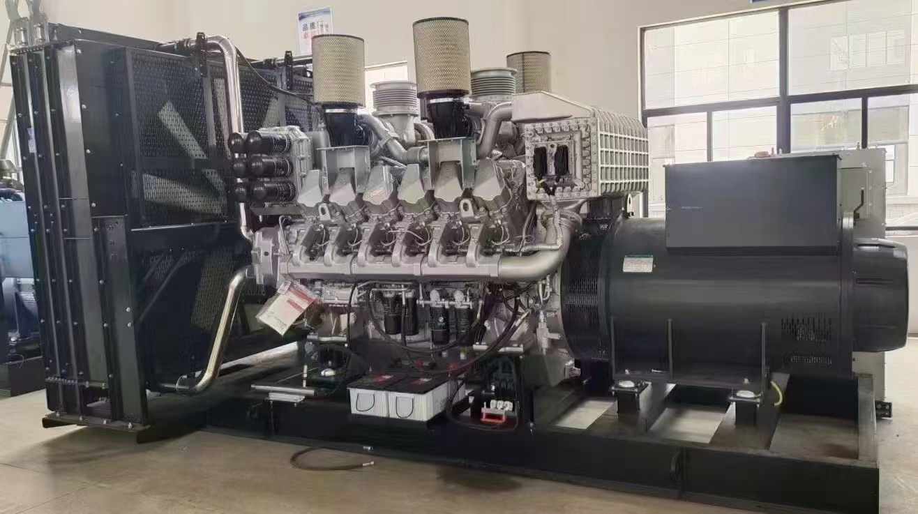 霍尔果斯800KW柴油发电机组可以带动多少kw的设备？