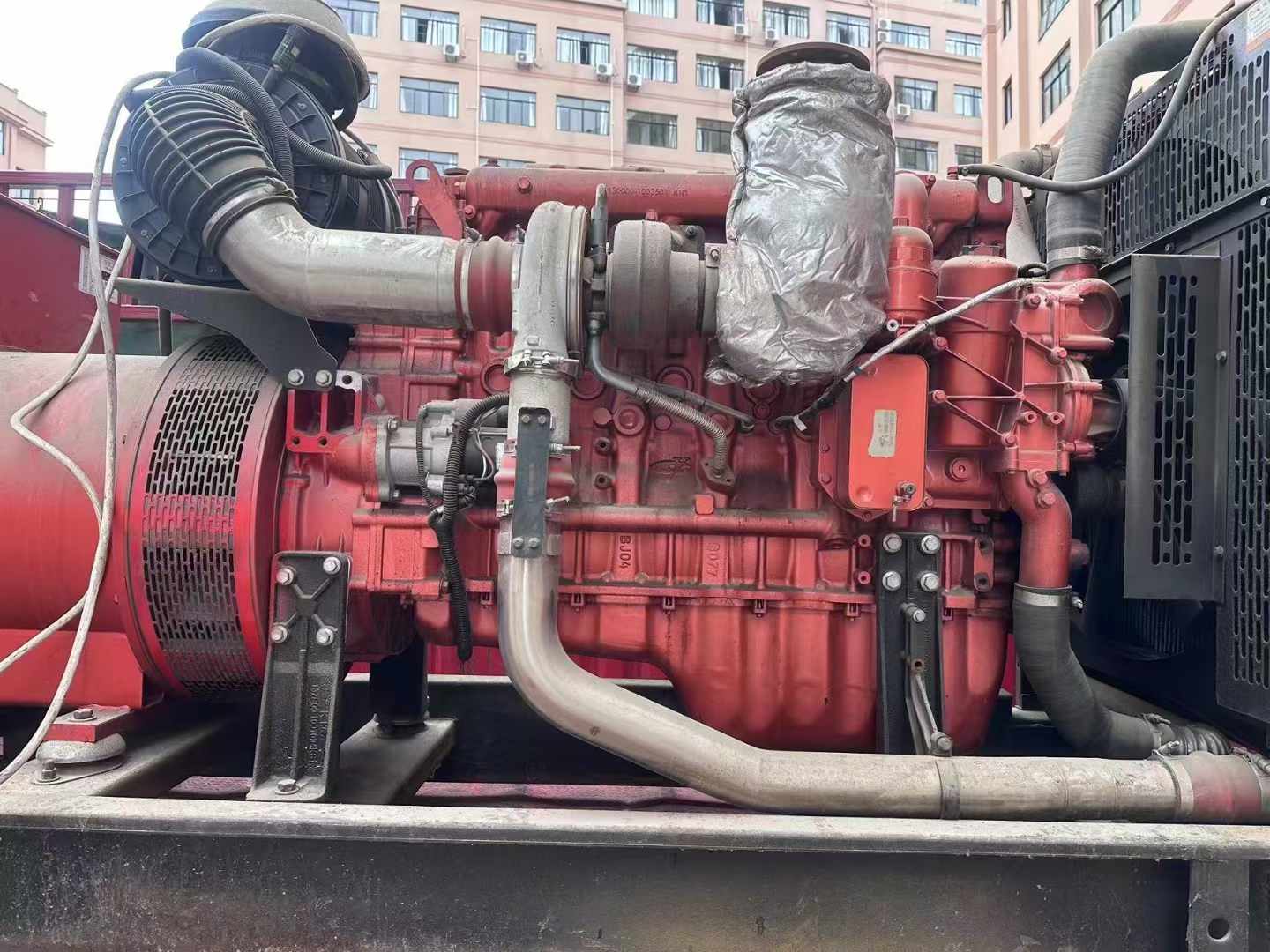 霍尔果斯如何选择适合 600kW 柴油发电机组的过载保护器？